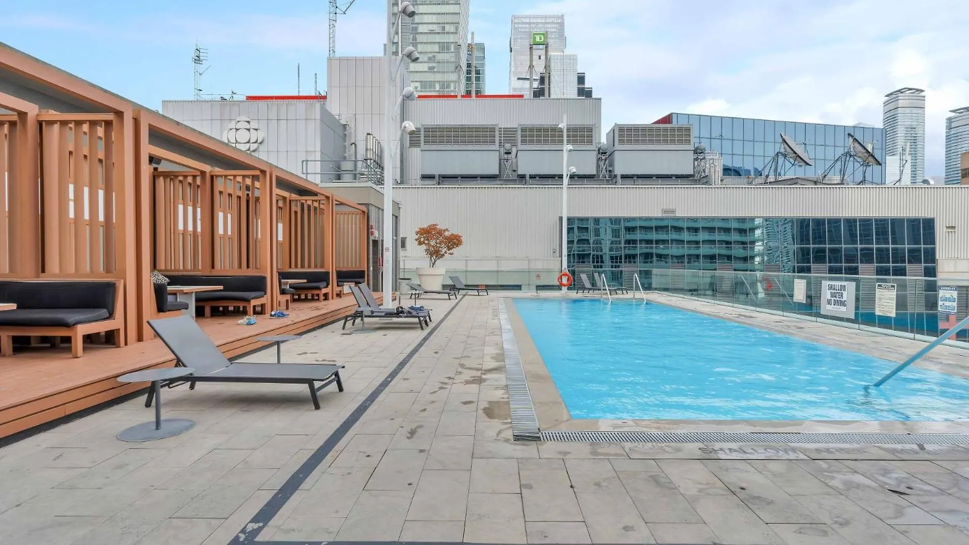 Lake Views And Rogers Centre - 4Beds - Free Parking Toronto Appartement